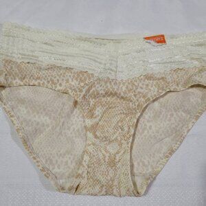 WARNERS Size 5 S Nylon Hipster Panty Animal Print Choice NWT 5609J